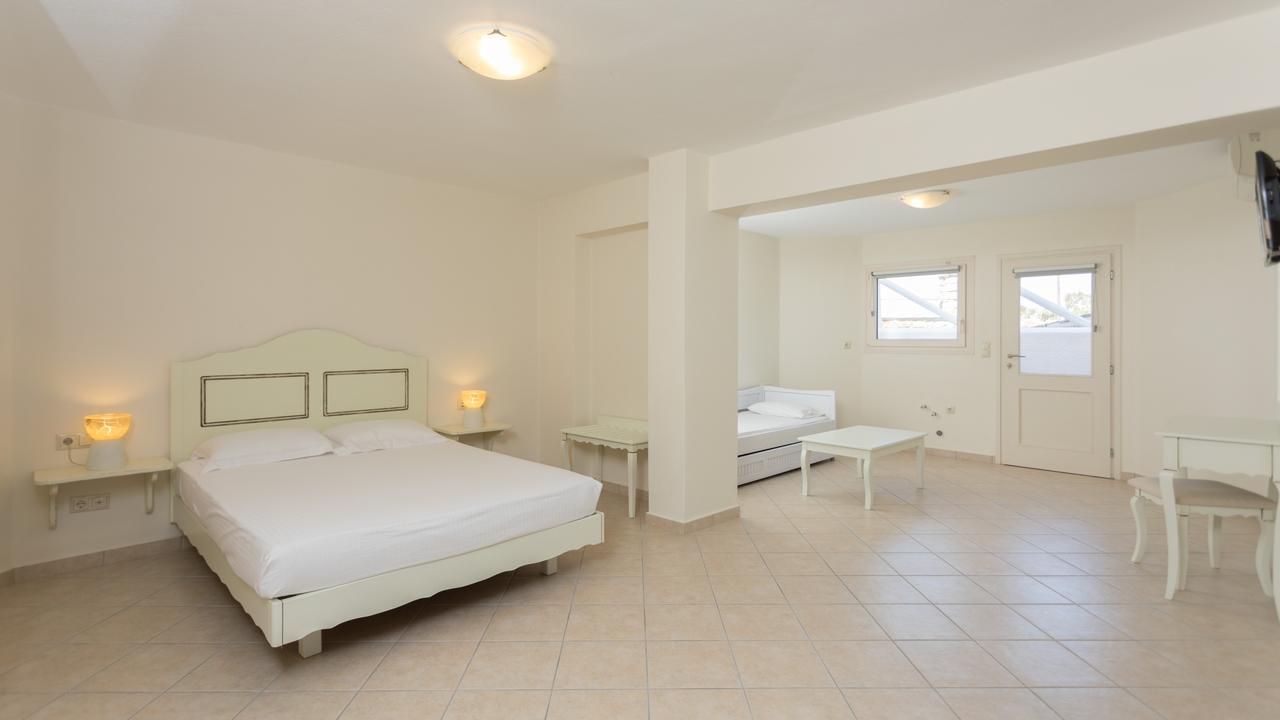 Iliada Villas Ágios Prokópios Chambre photo